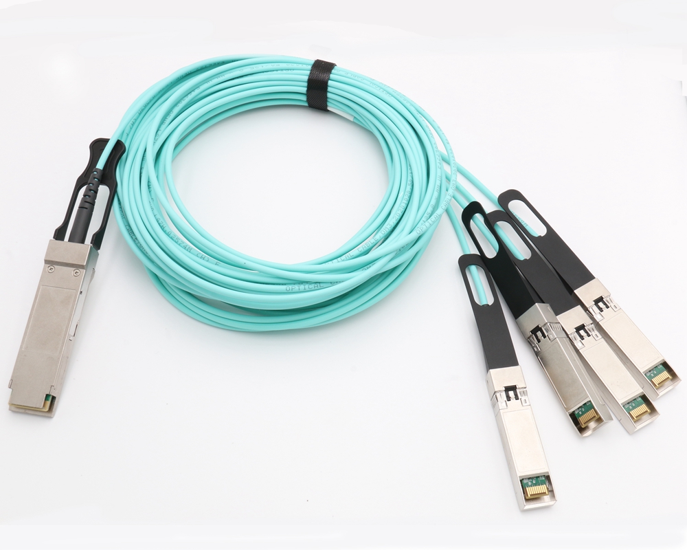 40G QSFP to 4xSFP+ Compatible Active Optical Breakout Cable