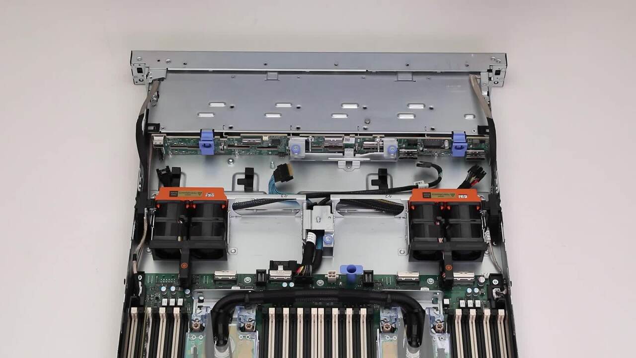 What are the common issues related to the backplane in Dell servers?